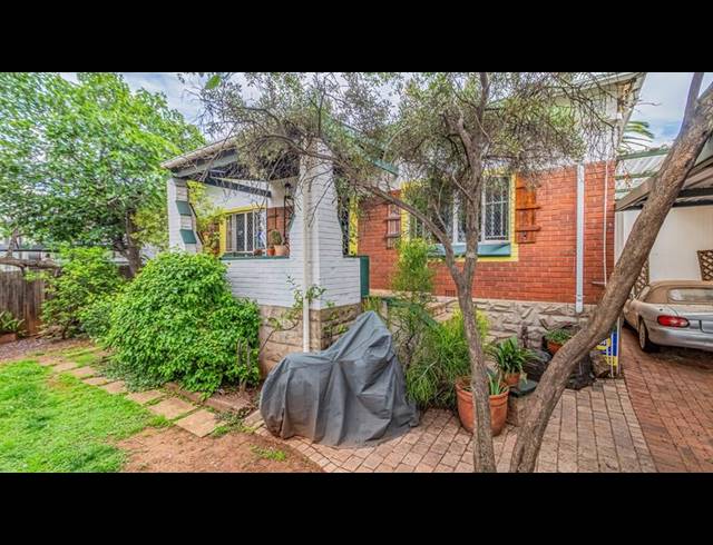 3 BEDROOM HOUSE FOR SALE IN KENSINGTON
